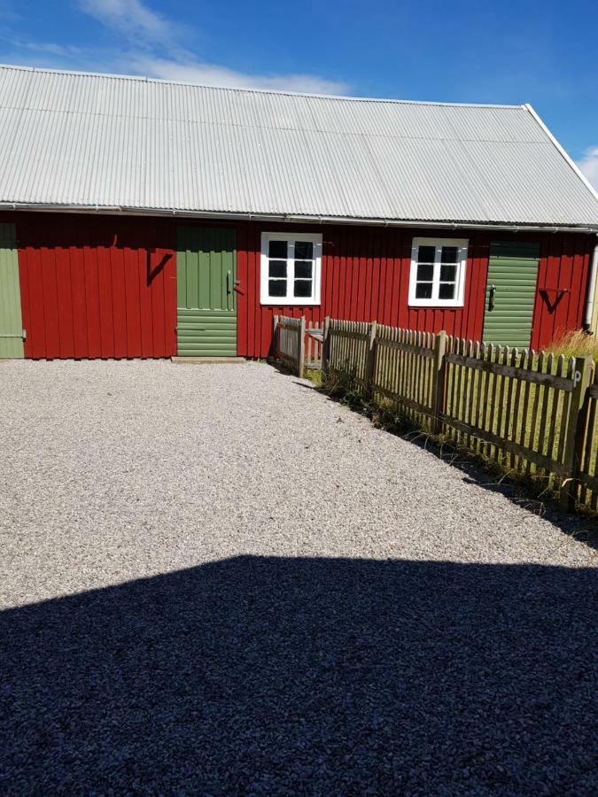 Vare 4 Vandrarhem Traslovslage Екстериор снимка